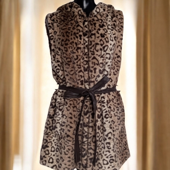 Jou Jou Jackets & Blazers - JOU JOU FAUX FUR ANIMAL PRINT VEST WITH BELT & HOOD FULLY LINED‎ SIZE LARGE VGC